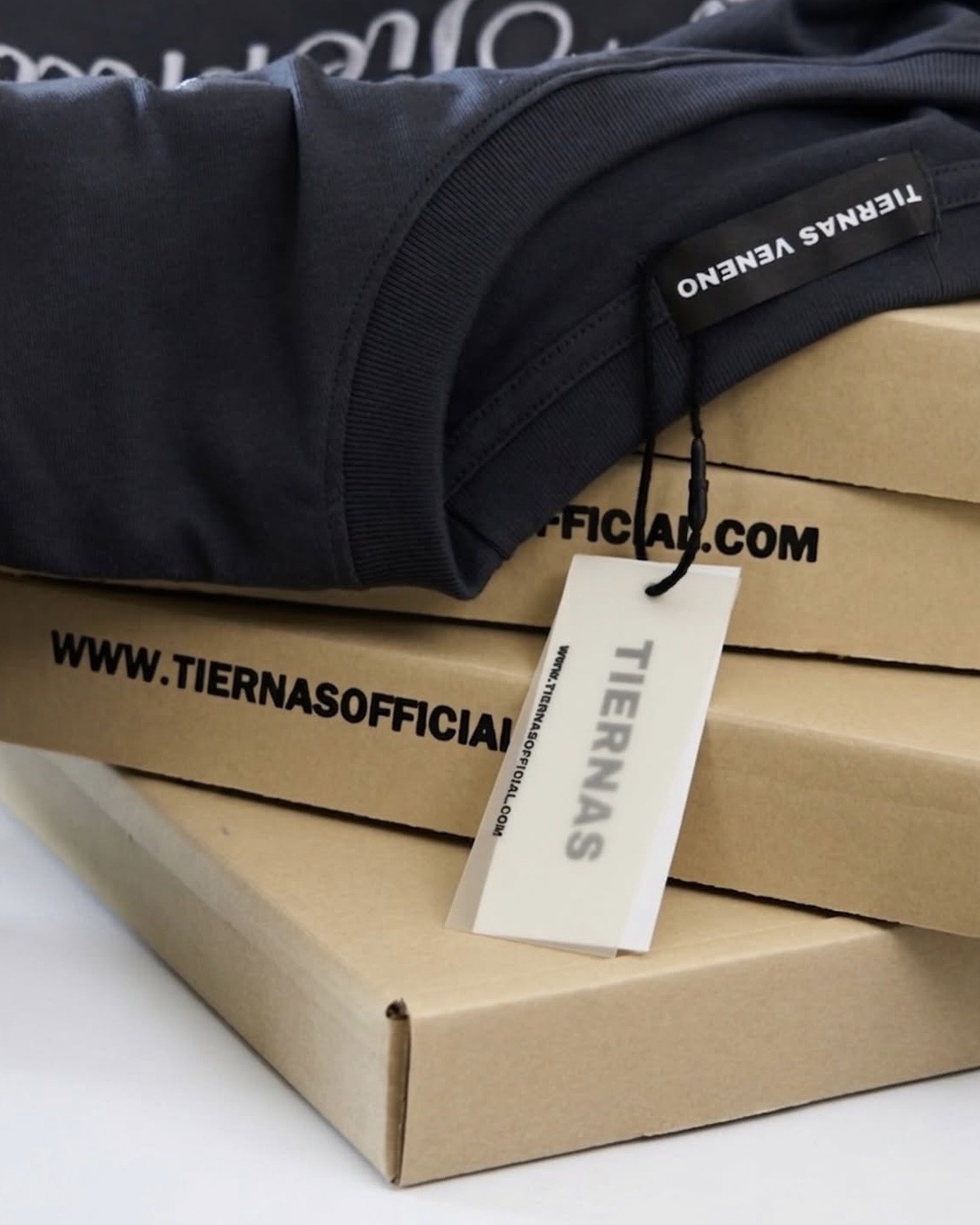 TIERNAS